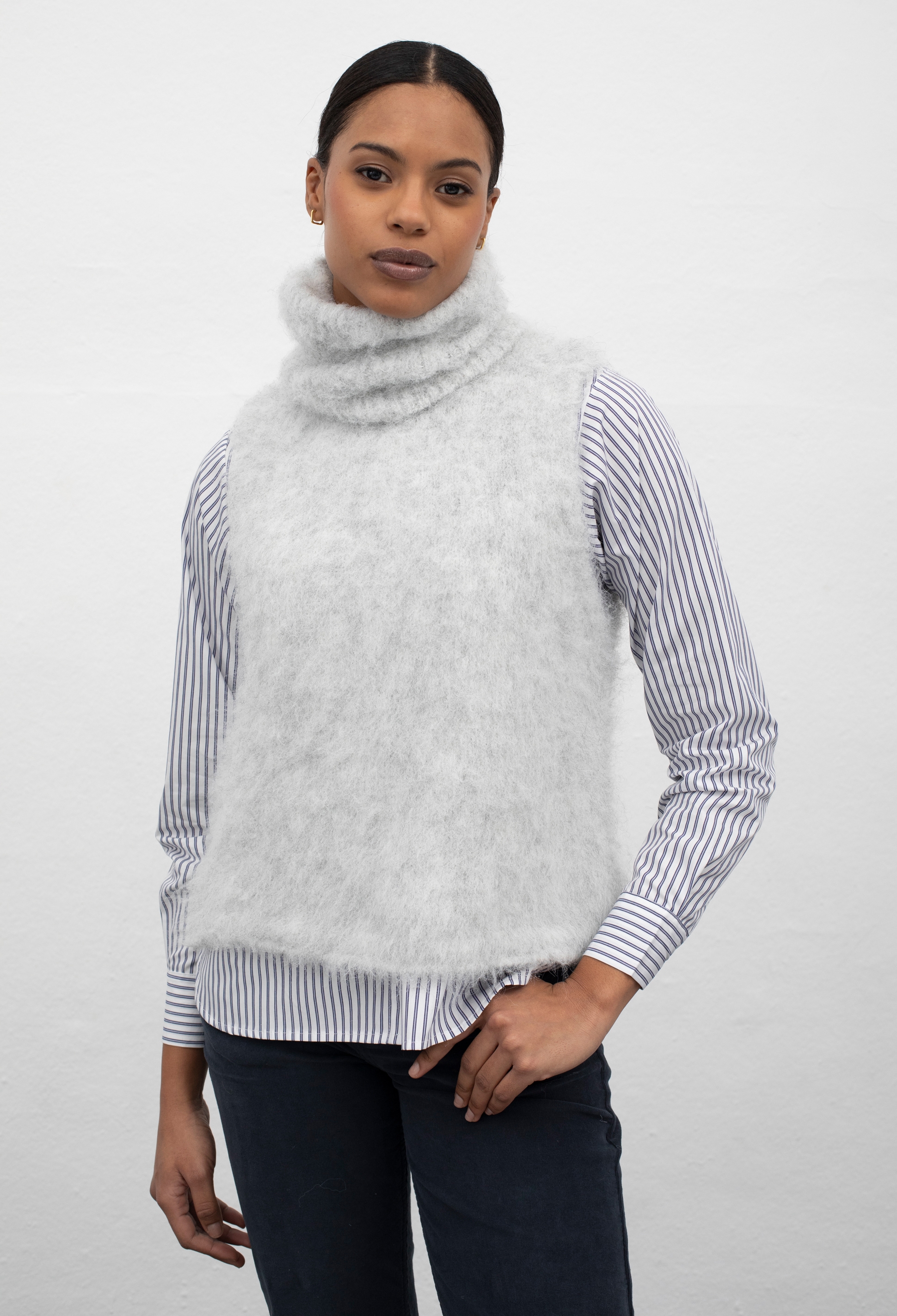 Mus & Bombon Arbat Fuzzy Knit Vest and Scarf - TSC.ca