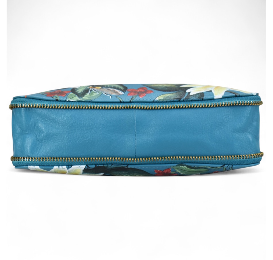 Image 100431_ALTMORE8.jpg, Product 100-431 / Price $99.88, Anuschka Expandable Travel Crossbody from Anuschka Handbags on TSC.ca's Fashion department