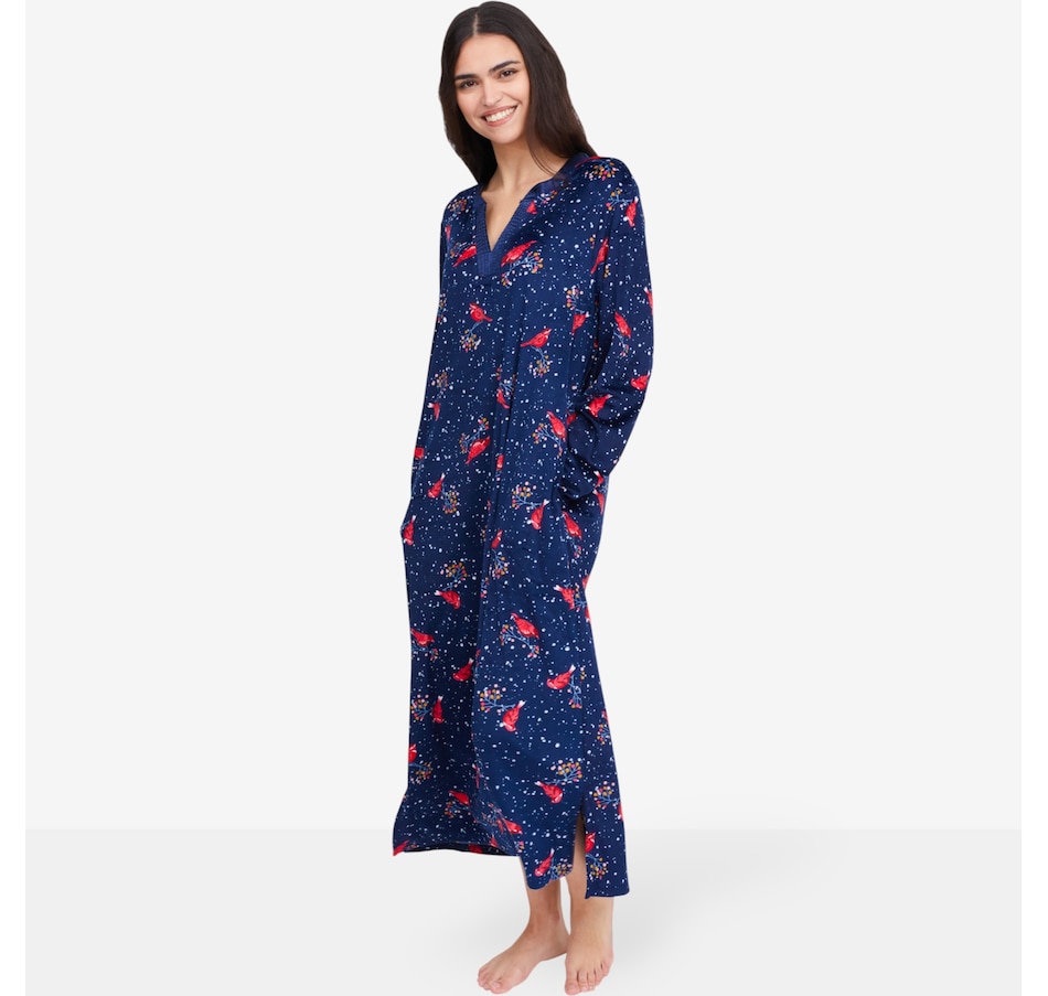 Image 100703_NAVCS.jpg, Product 100-703 / Price $44.99, Cuddl Duds Ultra Plush Velvet Fleece with Satin Lounger from Cuddl Duds on TSC.ca's Fashion department