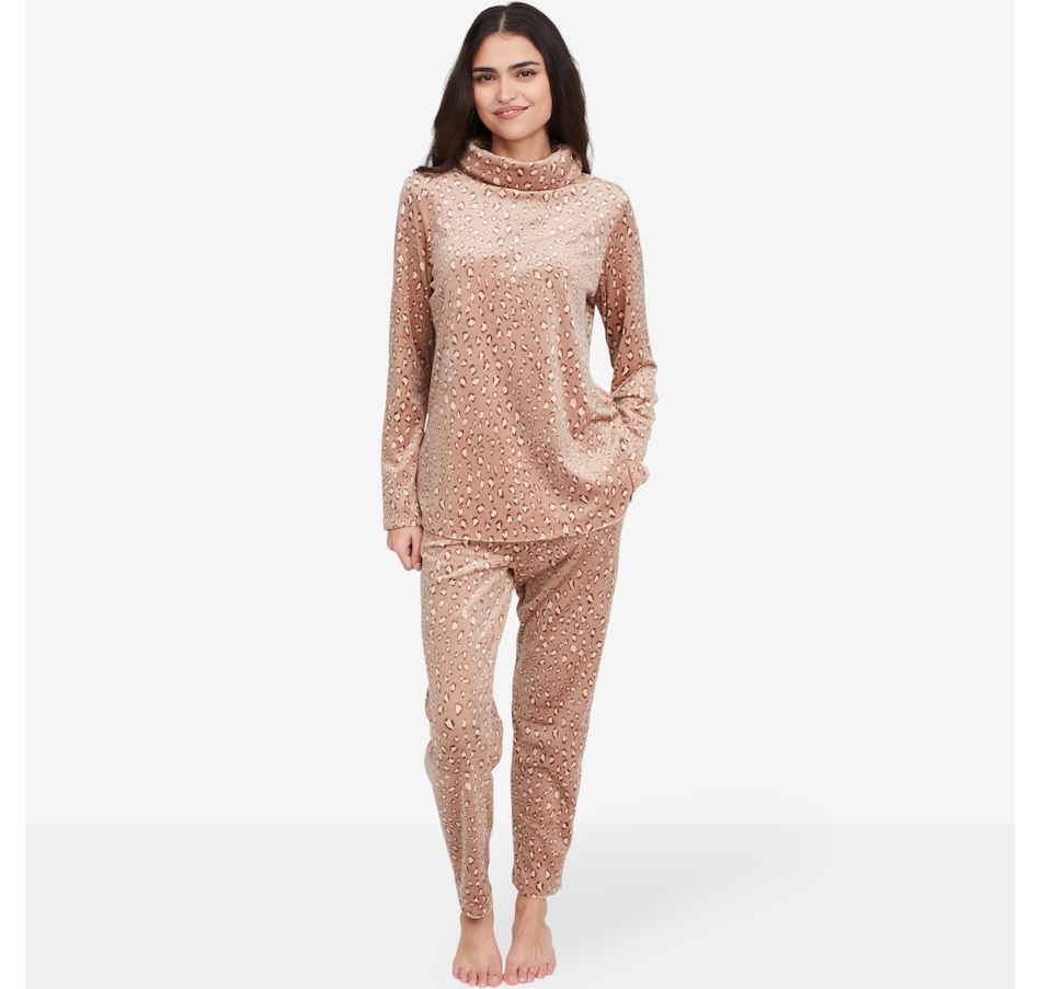 Image 100904_TAUAL.jpg, Product 100-904 / Price $39.99, Cuddl Duds Plush Velour Pullover from Cuddl Duds on TSC.ca's Fashion department