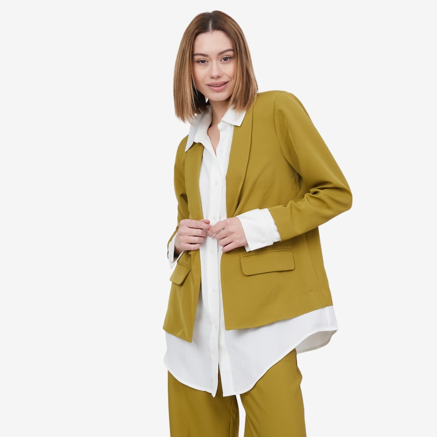 Image 100932_ALTMORE3.jpg, Product 100-932 / Price $89.88, by Stacy London Crepe Jacket with Attached Shirt  from by Stacy London on TSC.ca's Fashion department