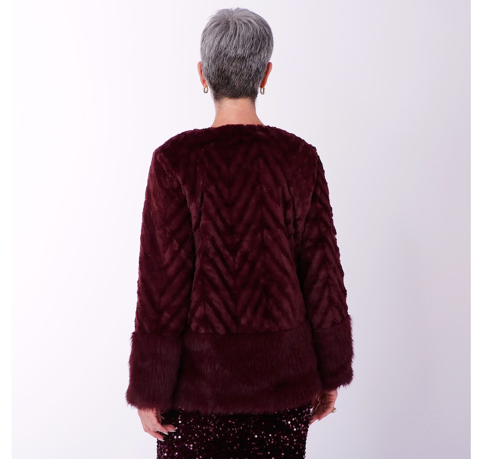 Image 100983_ALTMORE1.jpg, Product 100-983 / Price $35.33, Nina Leonard Faux Fur Wow Jacket from Nina Leonard on TSC.ca's Fashion department