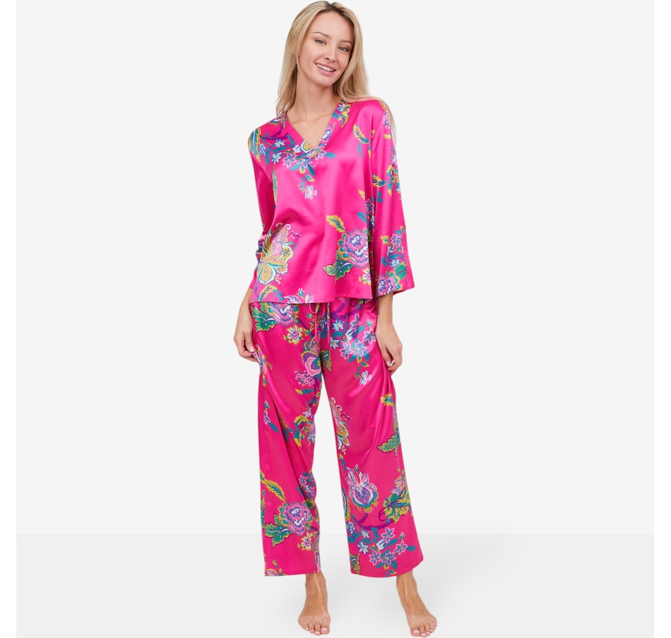 Image 101035_FUS.jpg, Product 101-035 / Price $89.88, N Natori Festival Stretch Silky Satin V-Neck PJ Set from N Natori on TSC.ca's Fashion department