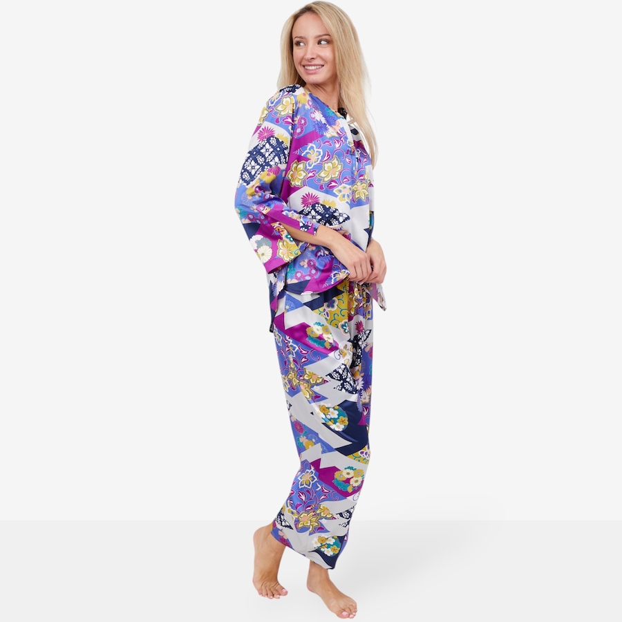 Image 101043_ALTMORE4.jpg, Product 101-043 / Price $110.00, N Natori Deco Stretch Silky Satin PJ Set from N Natori on TSC.ca's Fashion department
