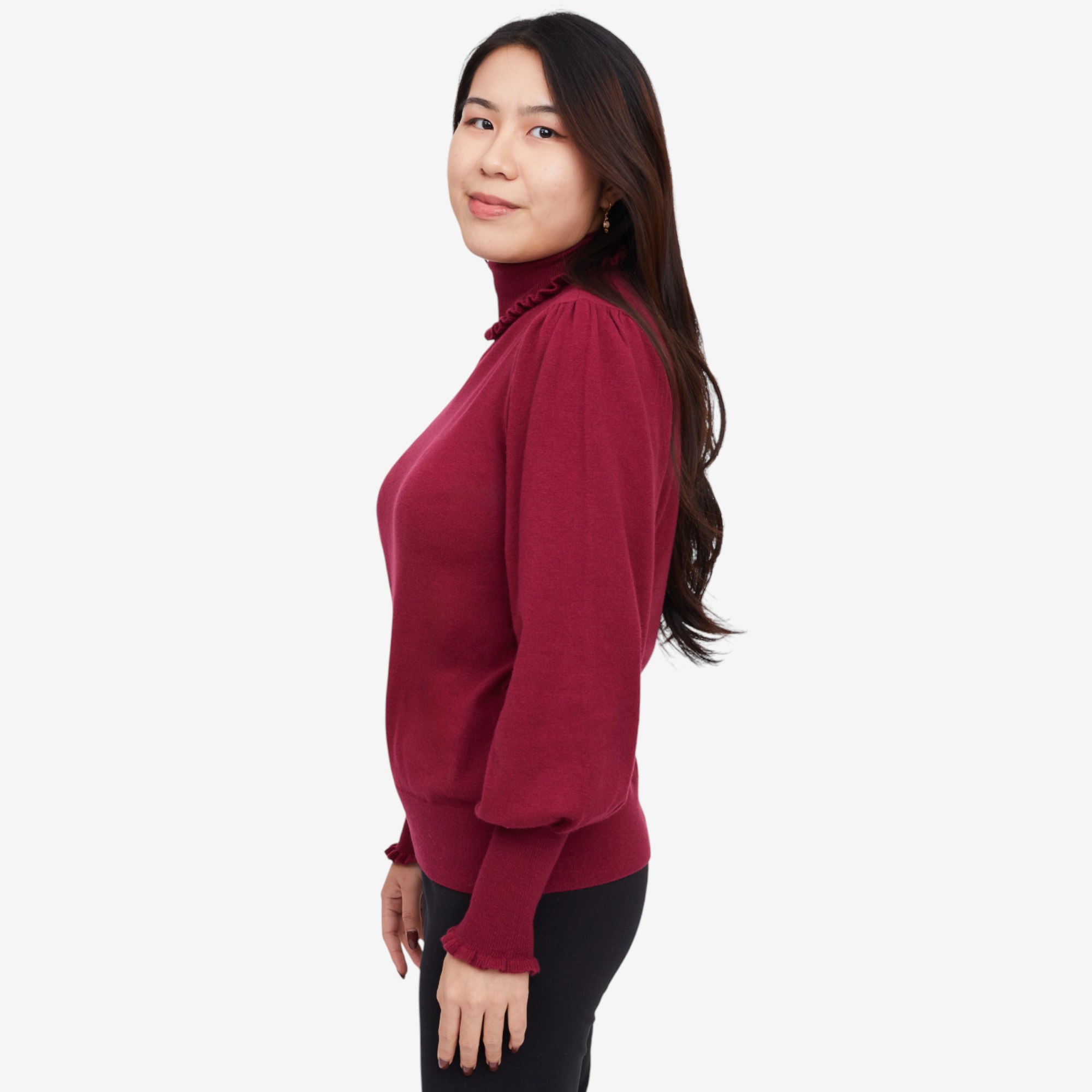 C. Wonder Luxe Yarn Smocked Blouson Sleeve Sweater - TSC.ca