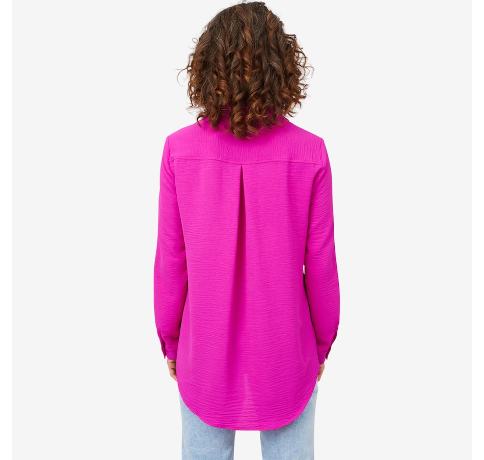 Image 101318_ALTMORE1.jpg, Product 101-318 / Price $29.33, Mr. Max Airflow Hi Low Big Shirt from Mr. Max on TSC.ca's Fashion department