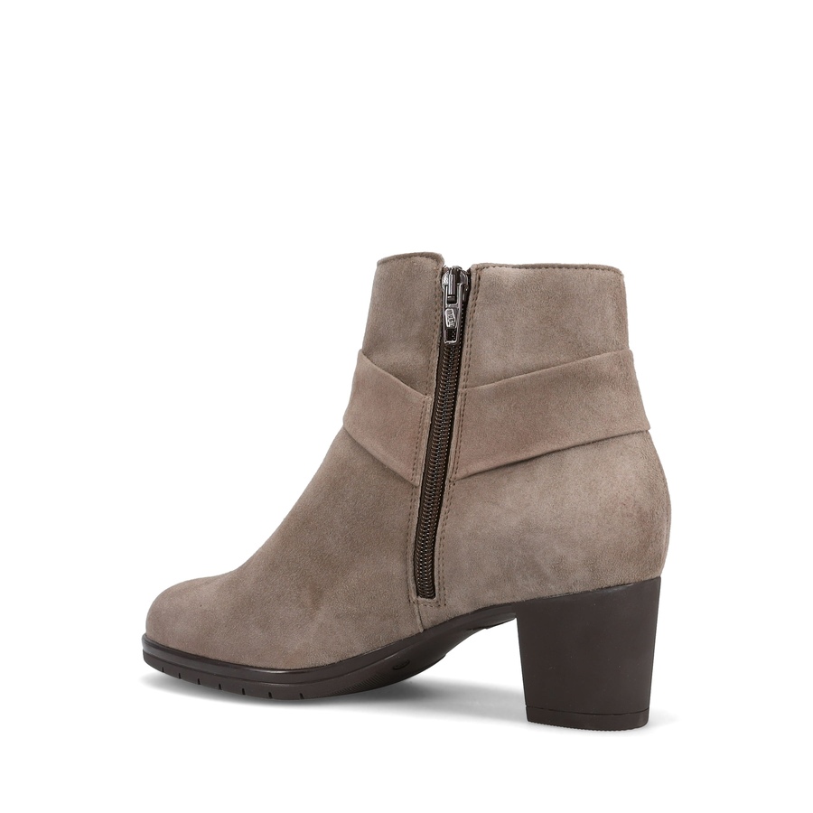 Image 101569_ALTMORE3.jpg, Product 101-569 / Price $199.33, Ron White Rosalie Ankle Boot from Ron White on TSC.ca's Shoes department