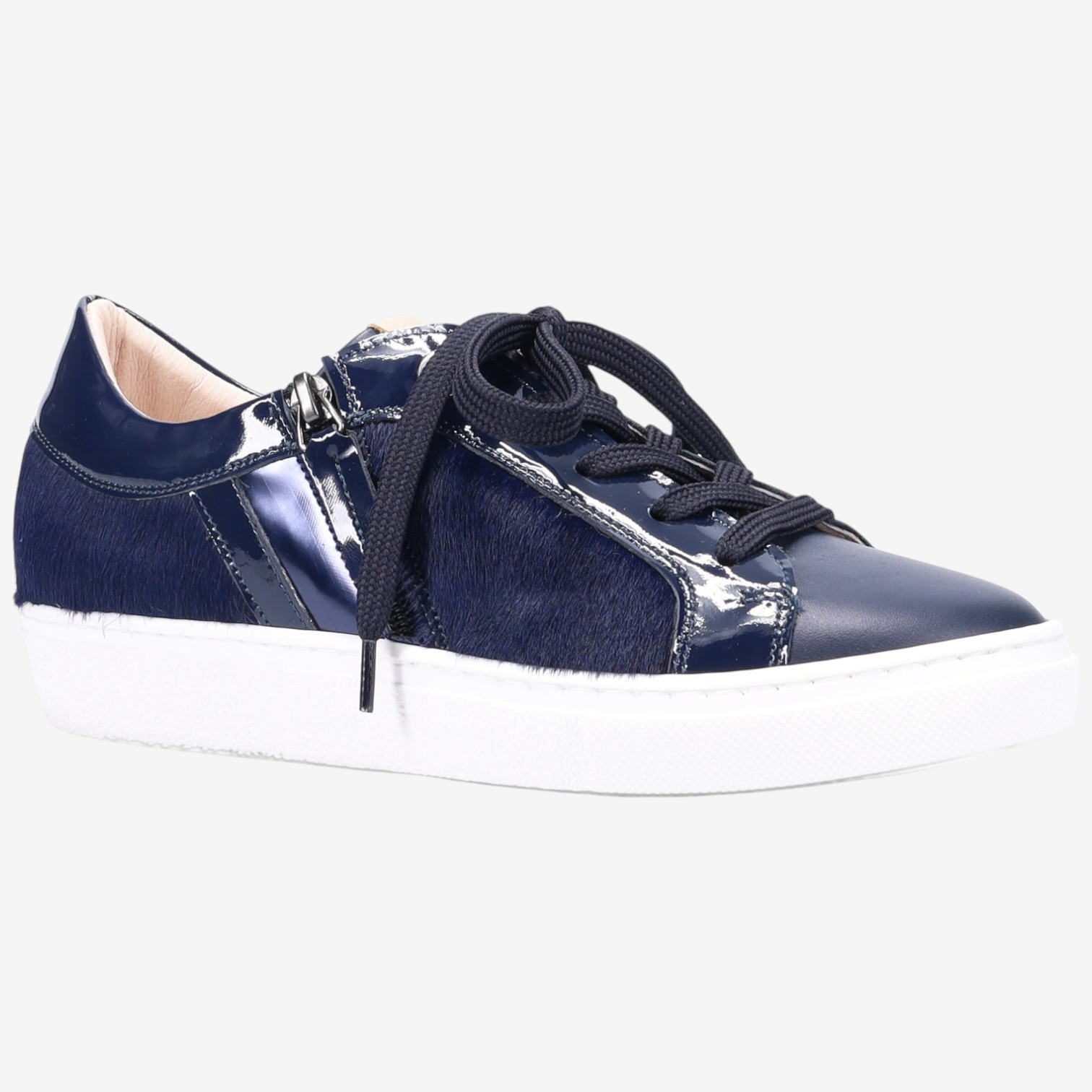 Ron White Ondraya Sneaker - TSC.ca