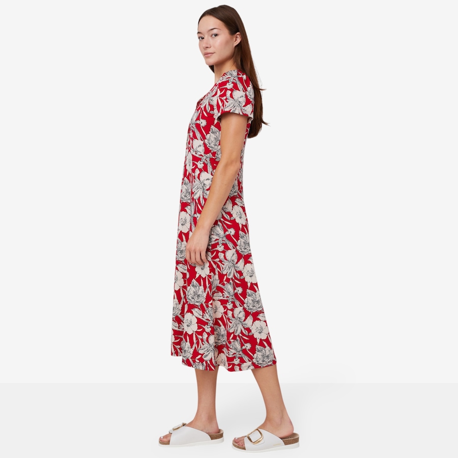 Image 101661_ALTMORE2.jpg, Product 101-661 / Price $39.88, Kim & Co. Printed Brazil Knit Jersey Short Sleeve Jenny Midi Dress from Kim & Co. on TSC.ca's Fashion department