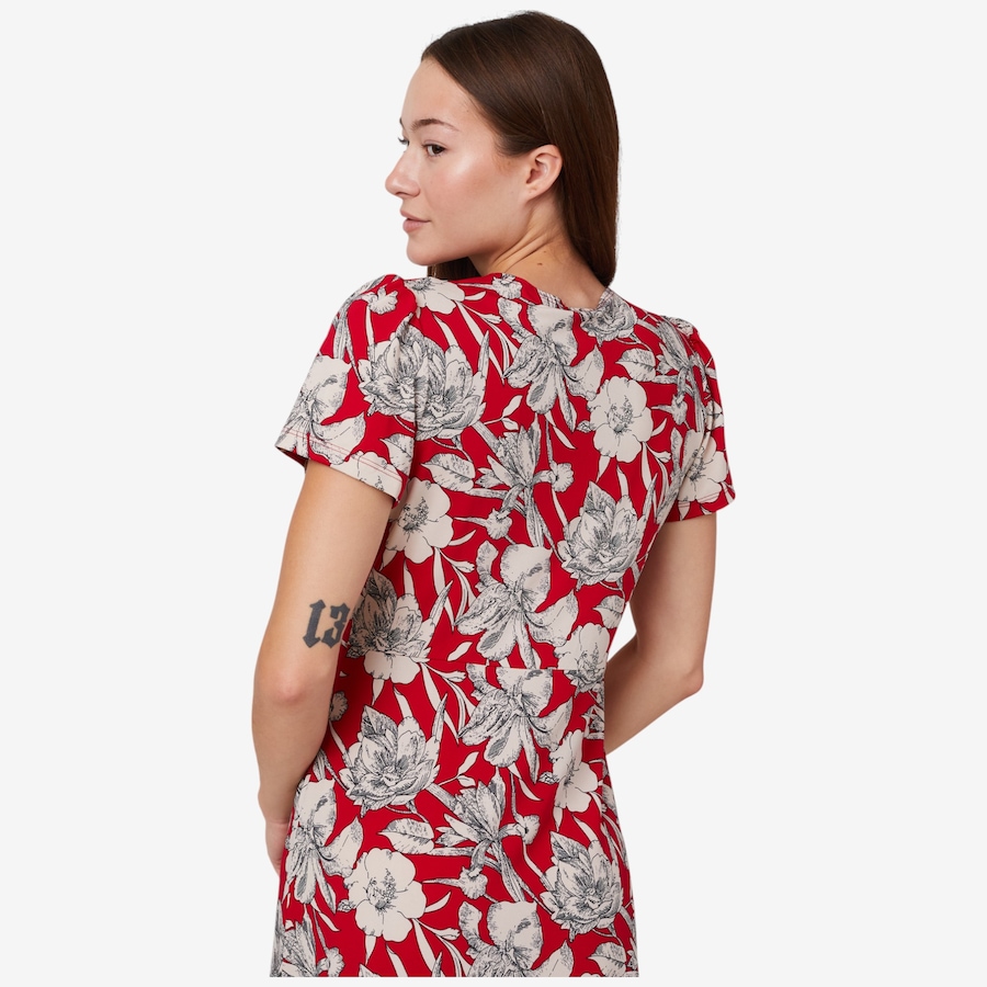 Image 101661_ALTMORE3.jpg, Product 101-661 / Price $39.88, Kim & Co. Printed Brazil Knit Jersey Short Sleeve Jenny Midi Dress from Kim & Co. on TSC.ca's Fashion department