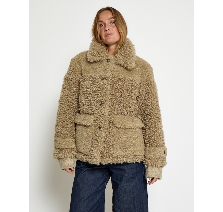 Image 101670_ALTMORE1.jpg, Product 101-670 / Price $250.00, Peppercorn Wendy Faux Fur Jacket from Peppercorn on TSC.ca's Fashion department