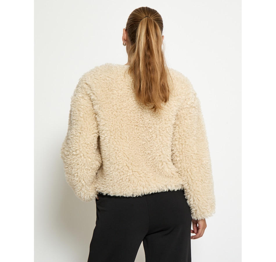 Image 101675_ALTMORE1.jpg, Product 101-675 / Price $245.00, Peppercorn Julia Jacket from Peppercorn on TSC.ca's Fashion department