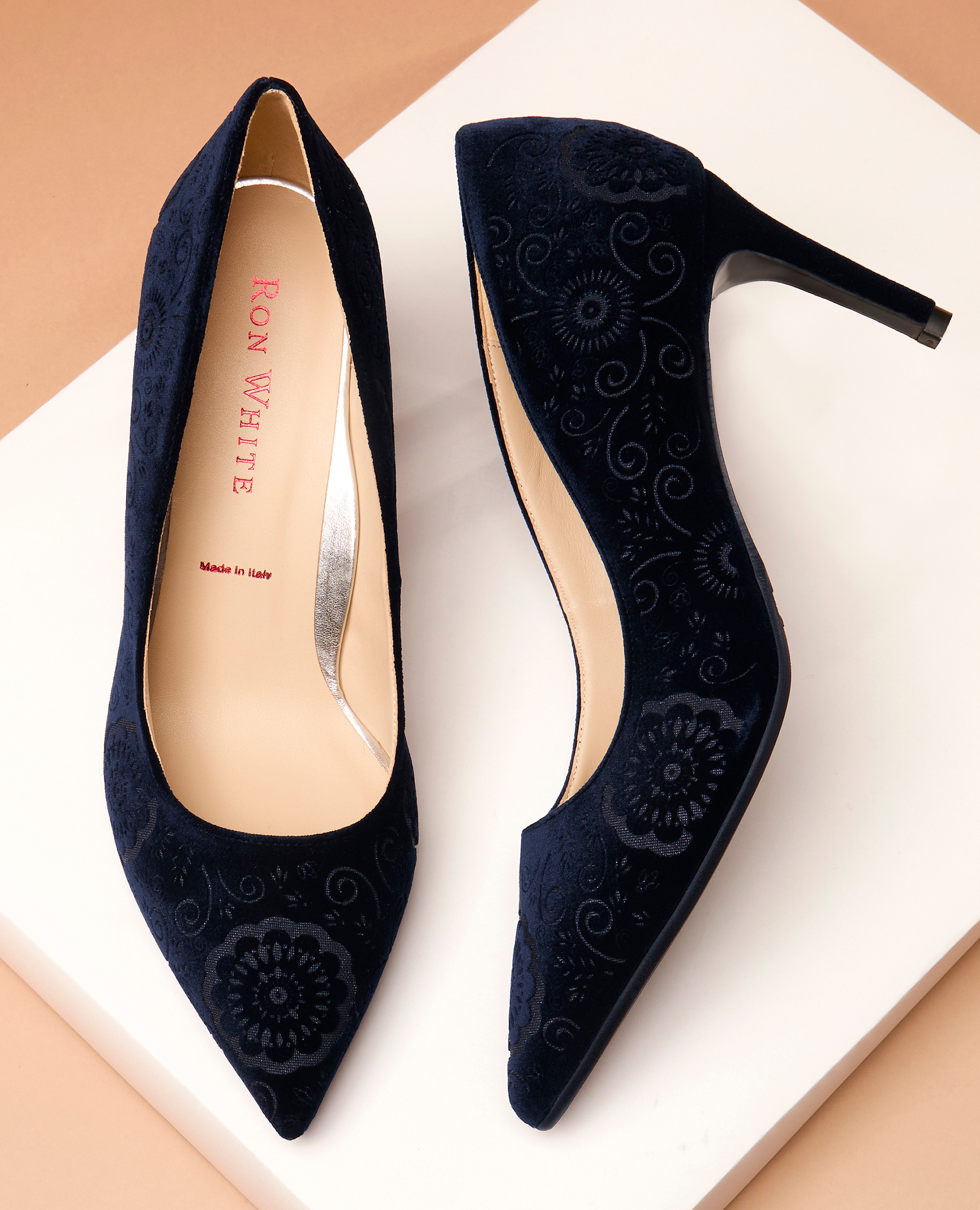 Ron White The Devil Wears Prada Look 1 - TSC.ca