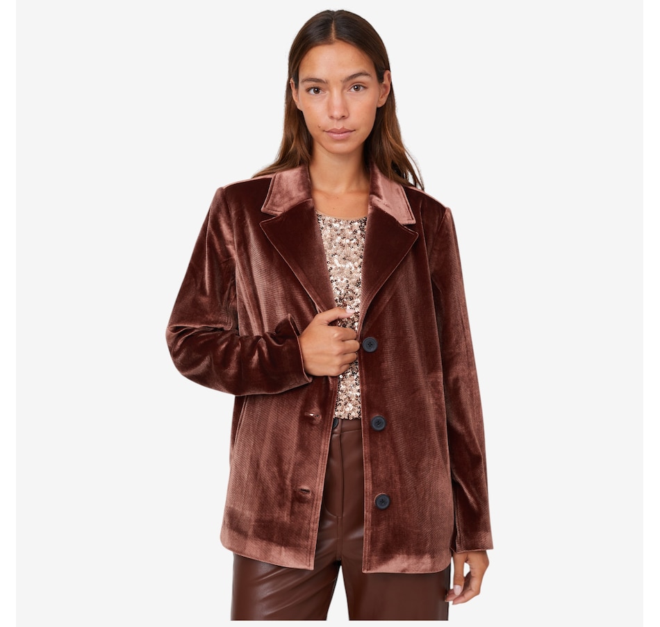 Image 101857_CHU.jpg, Product 101-857 / Price $170.00, Stacy London Single Breasted Velvet Blazer from by Stacy London on TSC.ca's Fashion department