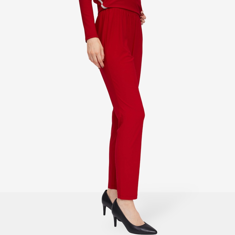 Image 101985_ALTMORE6.jpg, Product 101-985 / Price $19.33, Nina Leonard 2-Piece Tulip Hem Top and Slim Leg Pant from Nina Leonard on TSC.ca's Fashion department