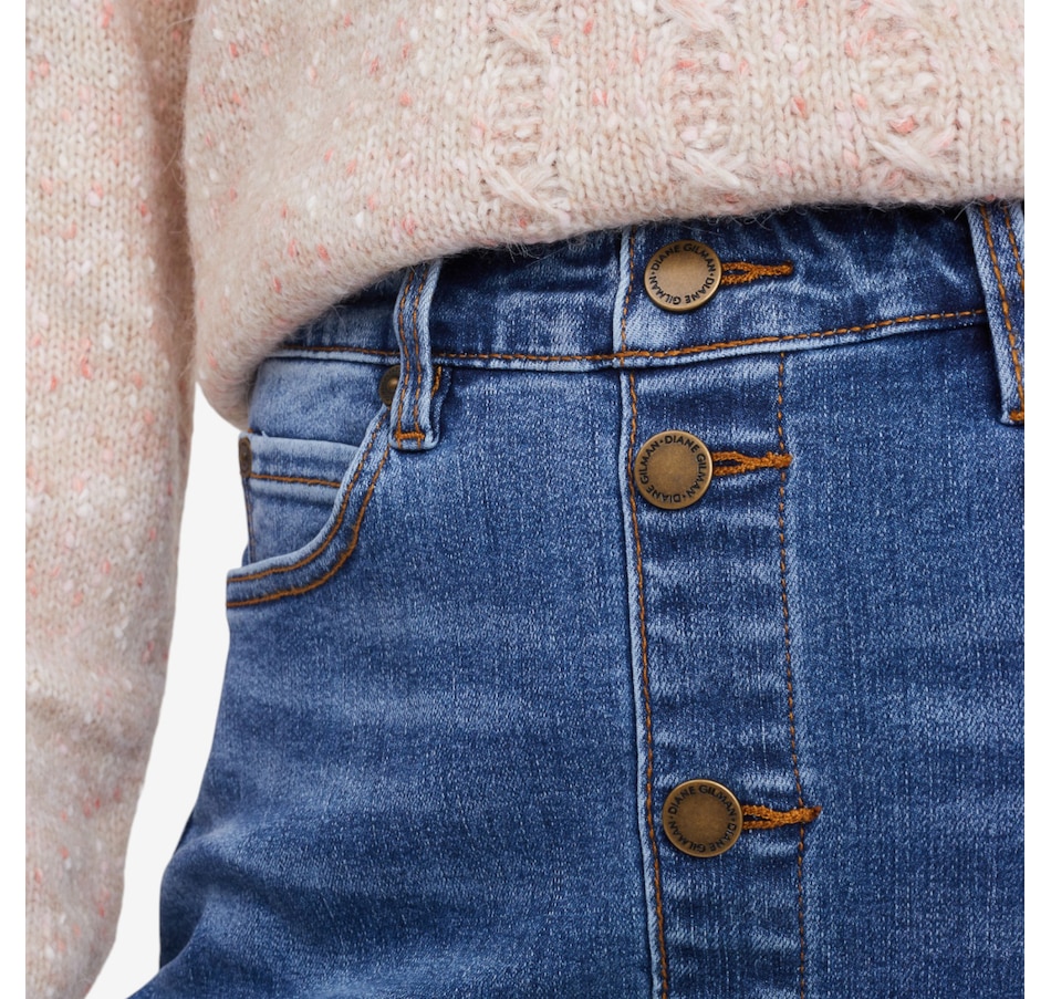 Image 102043_ALTMORE5.jpg, Product 102-043 / Price $54.88, Diane Gilman Luxe Touch Pull-On Knee Length A-Line Skirt from DG2 by Diane Gilman on TSC.ca's Fashion department