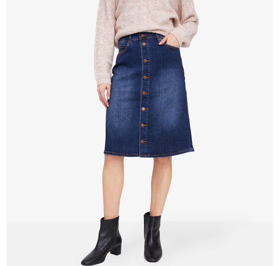 Image 102043_ALTMORE7.jpg, Product 102-043 / Price $54.88, Diane Gilman Luxe Touch Pull-On Knee Length A-Line Skirt from DG2 by Diane Gilman on TSC.ca's Fashion department