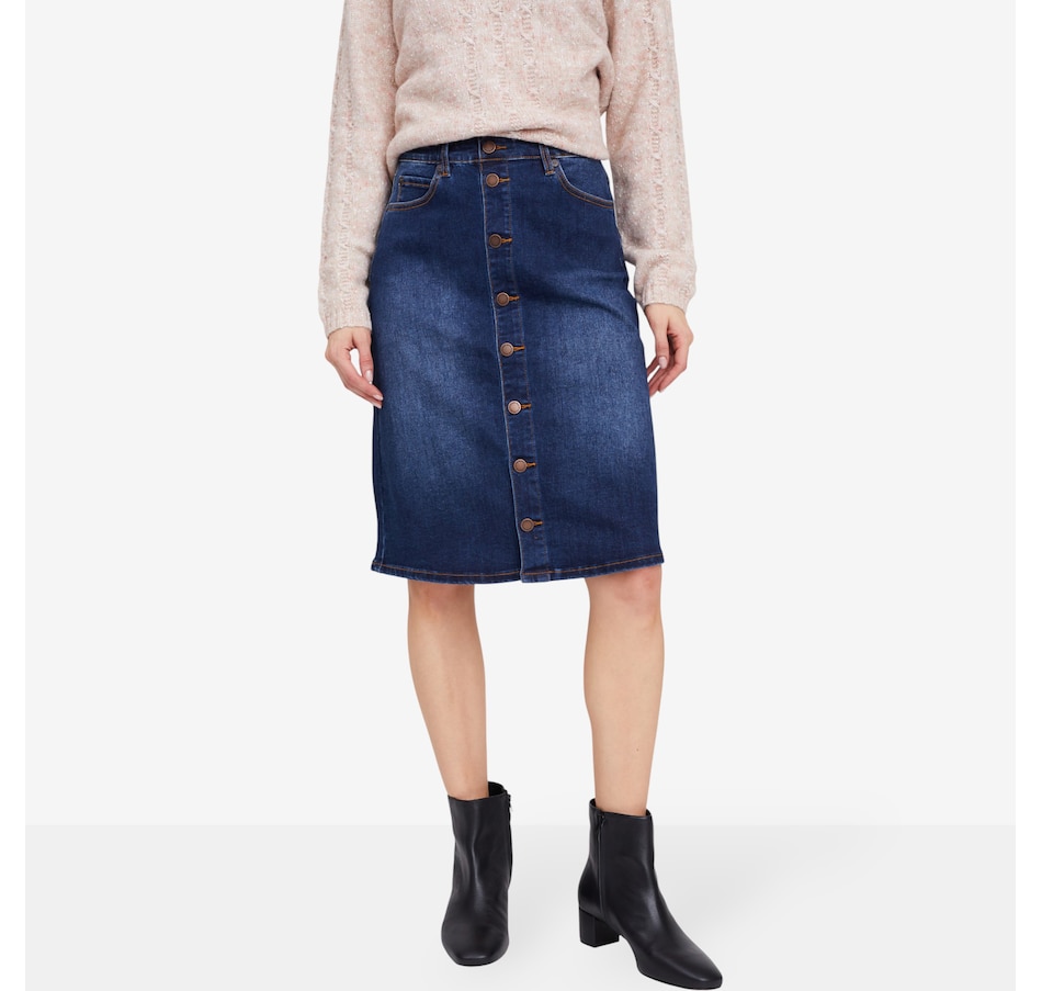 Image 102043_ID.jpg, Product 102-043 / Price $54.88, Diane Gilman Luxe Touch Pull-On Knee Length A-Line Skirt from DG2 by Diane Gilman on TSC.ca's Fashion department