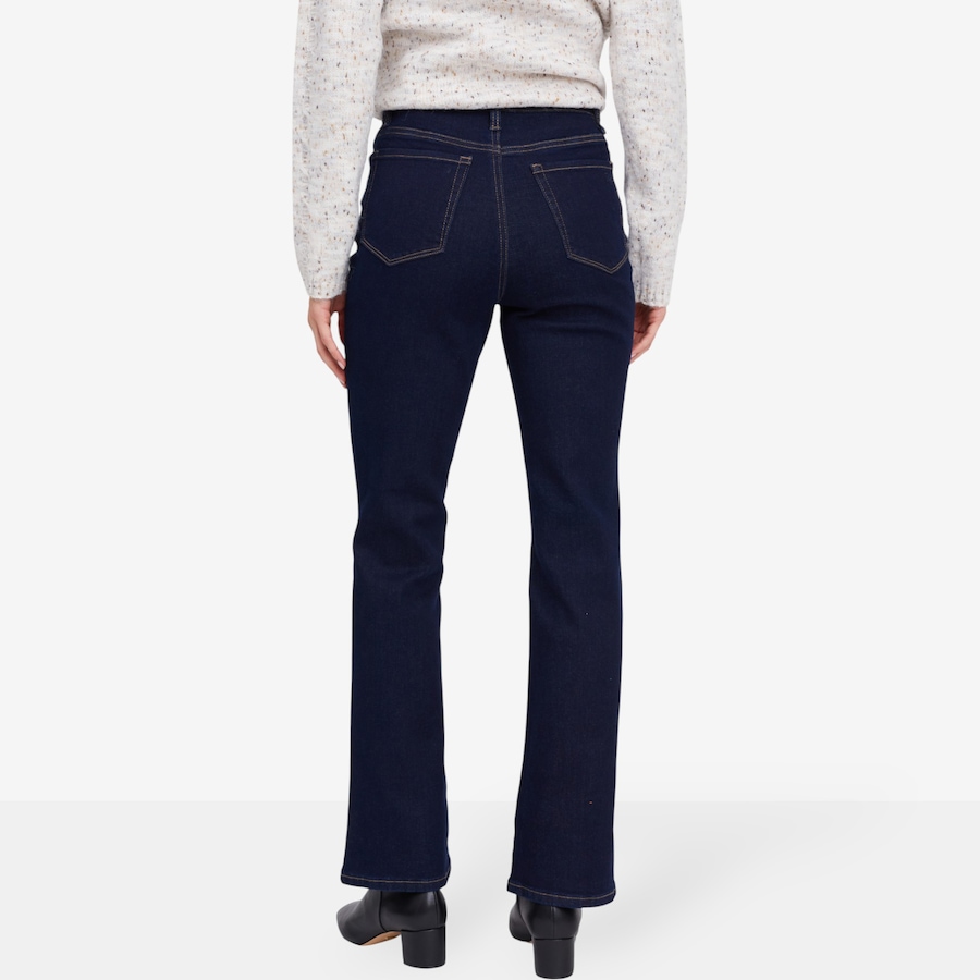 Image 102054_ALTMORE1.jpg, Product 102-054 / Price $34.33, Diane Gilman New Classic Stretch Pintuck Bootcut Jean from DG2 by Diane Gilman on TSC.ca's Fashion department