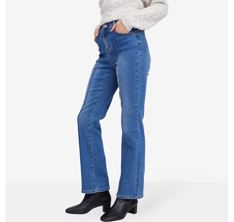 Image 102054_ALTMORE2.jpg, Product 102-054 / Price $99.90, Diane Gilman New Classic Stretch Pintuck Bootcut Jean from DG2 by Diane Gilman on TSC.ca's Fashion department