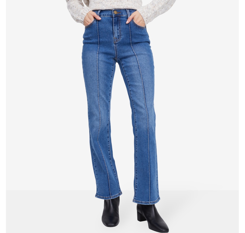 Image 102054_ALTMORE3.jpg, Product 102-054 / Price $99.90, Diane Gilman New Classic Stretch Pintuck Bootcut Jean from DG2 by Diane Gilman on TSC.ca's Fashion department
