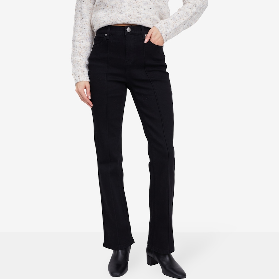 Image 102054_ALTMORE4.jpg, Product 102-054 / Price $34.33, Diane Gilman New Classic Stretch Pintuck Bootcut Jean from DG2 by Diane Gilman on TSC.ca's Fashion department