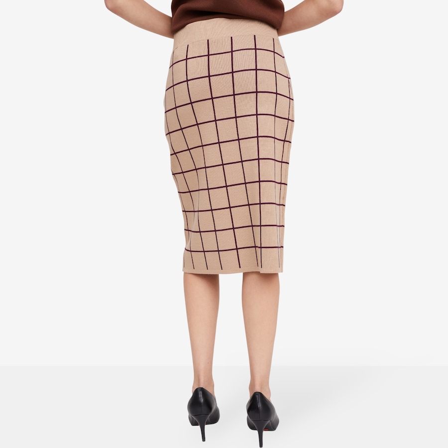 Image 102141_ALTMORE3.jpg, Product 102-141 / Price $39.88, Nina Leonard Box Jacquard Pencil Skirt with Elastic Waist from Nina Leonard on TSC.ca's Fashion department