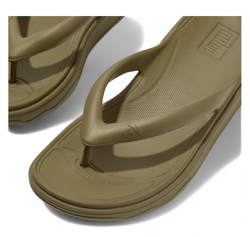 Image 102145_ALTMORE1.jpg, Product 102-145 / Price $39.88, FitFlop Relieff Recovery Toe Post Sandal from FitFlop on TSC.ca's Shoes department