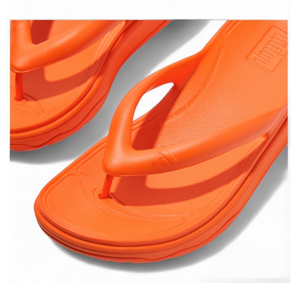 Image 102145_ALTMORE5.jpg, Product 102-145 / Price $39.88, FitFlop Relieff Recovery Toe Post Sandal from FitFlop on TSC.ca's Shoes department