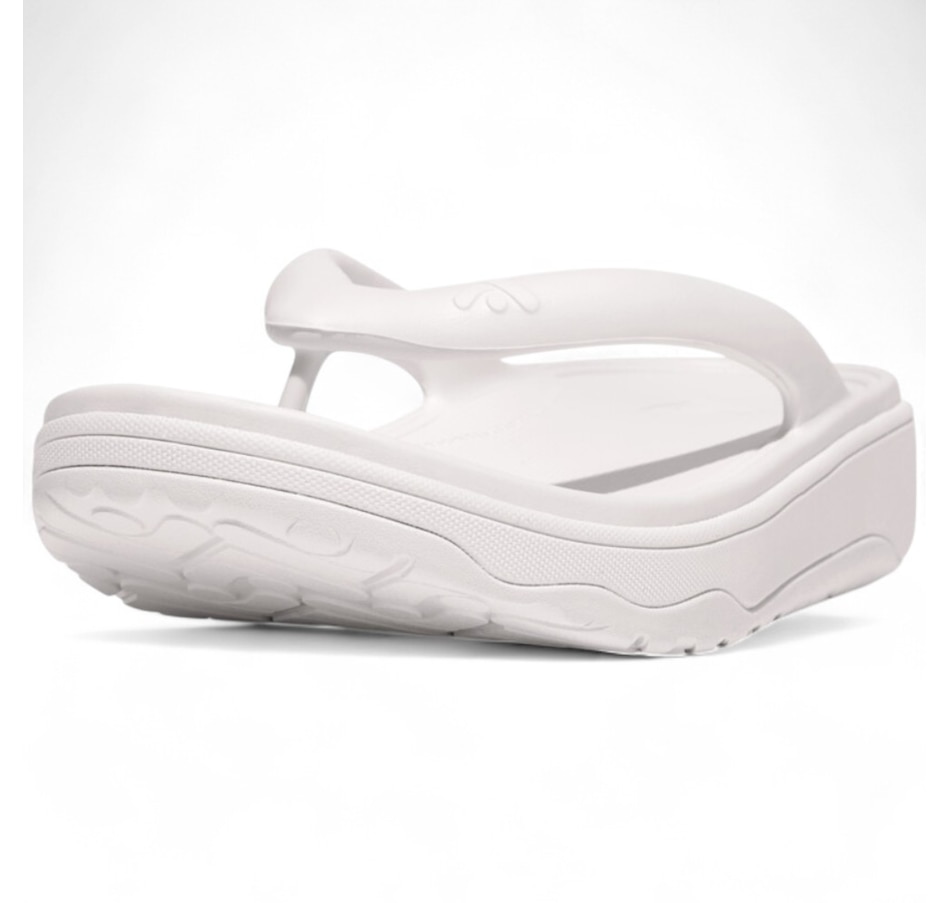 Image 102145_WHT.jpg, Product 102-145 / Price $39.88, FitFlop Relieff Recovery Toe Post Sandal from FitFlop on TSC.ca's Shoes department