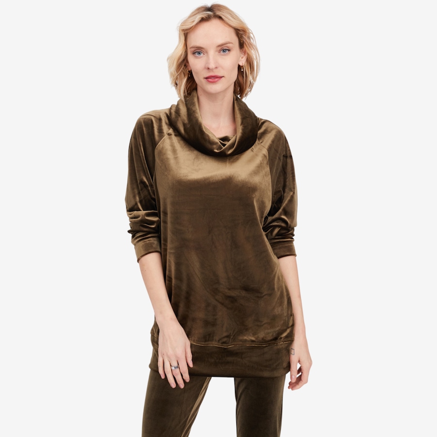 Image 102193_ALTMORE1.jpg, Product 102-193 / Price $39.33, Wynne Style Luxe Velour Tunic from Wynnelayers on TSC.ca's Fashion department