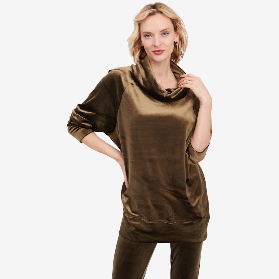 Image 102193_ALTMORE2.jpg, Product 102-193 / Price $39.33, Wynne Style Luxe Velour Tunic from Wynnelayers on TSC.ca's Fashion department