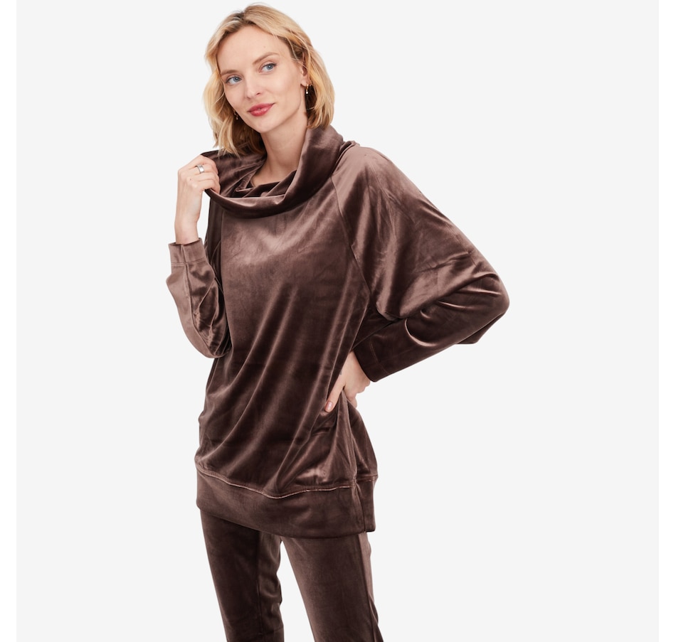 Image 102193_BITCO.jpg, Product 102-193 / Price $104.90, Wynne Style Luxe Velour Tunic from Wynnelayers on TSC.ca's Fashion department