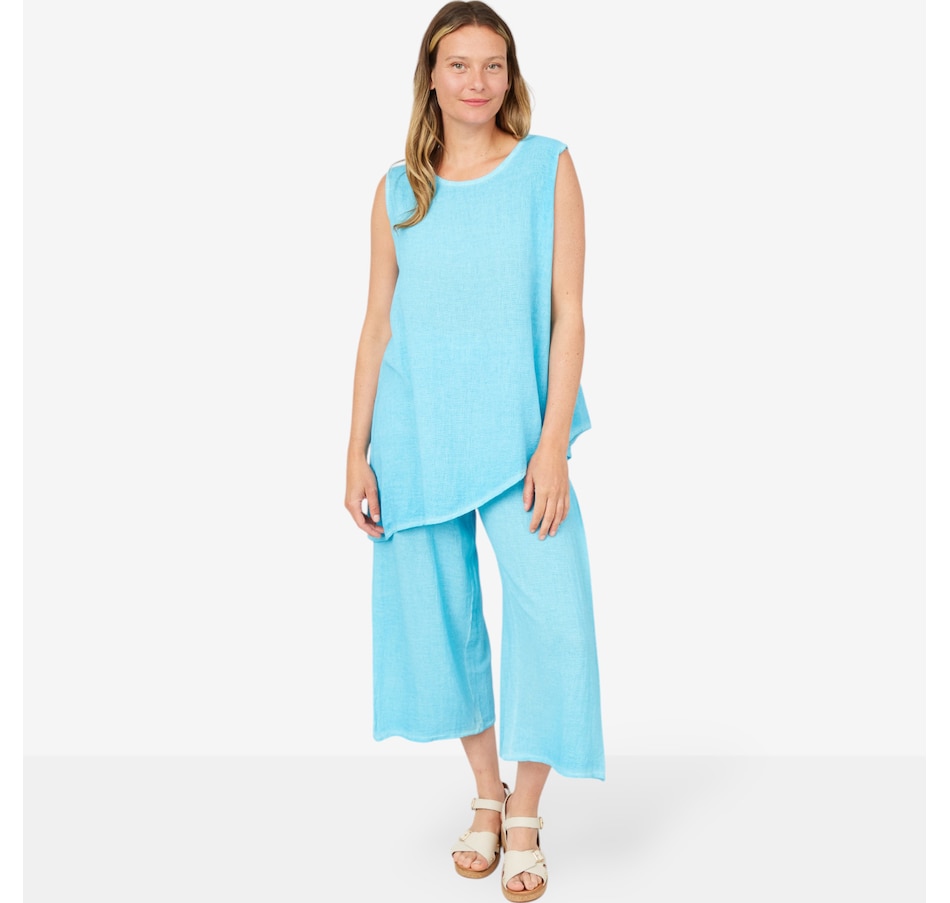 Image 102376_ALTMORE6.jpg, Product 102-376 / Price $34.33, M Made In Italy Pull-On Capris with Side Seam Pockets from M Made in Italy on TSC.ca's Fashion department