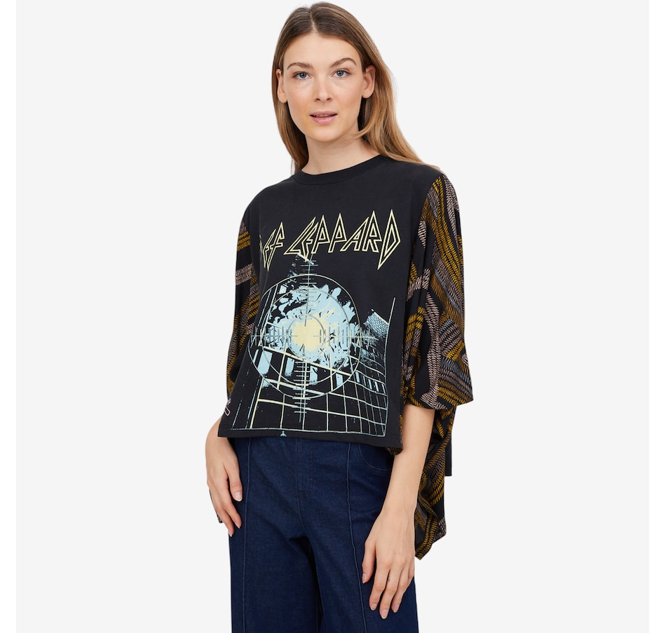 Image 102516_ZIGZG.jpg, Product 102-516 / Price $99.99, Shannon Passero Def Leppard Banded Pullover from Shannon Passero on TSC.ca's Fashion department