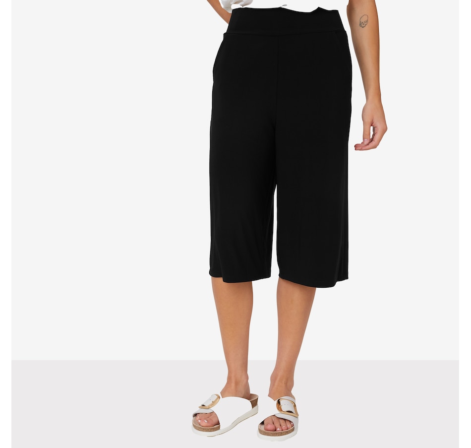 Image 102569_BLK.jpg, Product 102-569 / Price $19.33, Kim & Co. Brazil Knit City Short with Pockets from Kim & Co. on TSC.ca's Fashion department