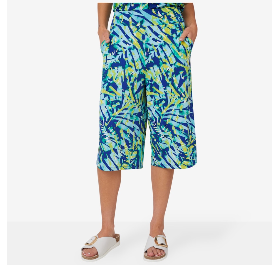 Image 102569_GRMU.jpg, Product 102-569 / Price $19.33, Kim & Co. Brazil Knit City Short with Pockets from Kim & Co. on TSC.ca's Fashion department