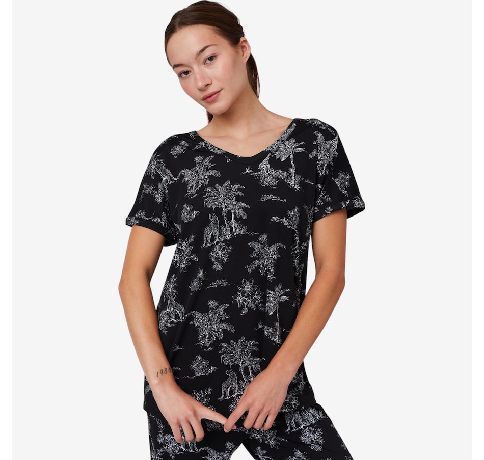 Image 102572_BLKE.jpg, Product 102-572 / Price $19.33, Kim & Co. Brazil Knit Back To Front Reversible Short Sleeve Top from Kim & Co. on TSC.ca's Fashion department