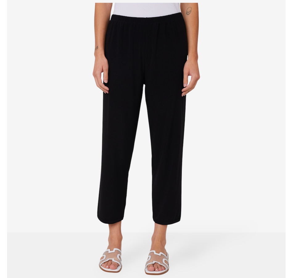 Image 102573_BLK.jpg, Product 102-573 / Price $19.33, Kim & Co. Brazil Knit Seamfree Cropped Pant from Kim & Co. on TSC.ca's Fashion department