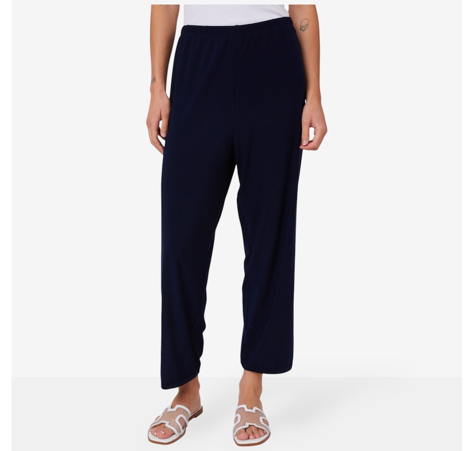 Image 102573_NVY.jpg, Product 102-573 / Price $19.33, Kim & Co. Brazil Knit Seamfree Cropped Pant from Kim & Co. on TSC.ca's Fashion department