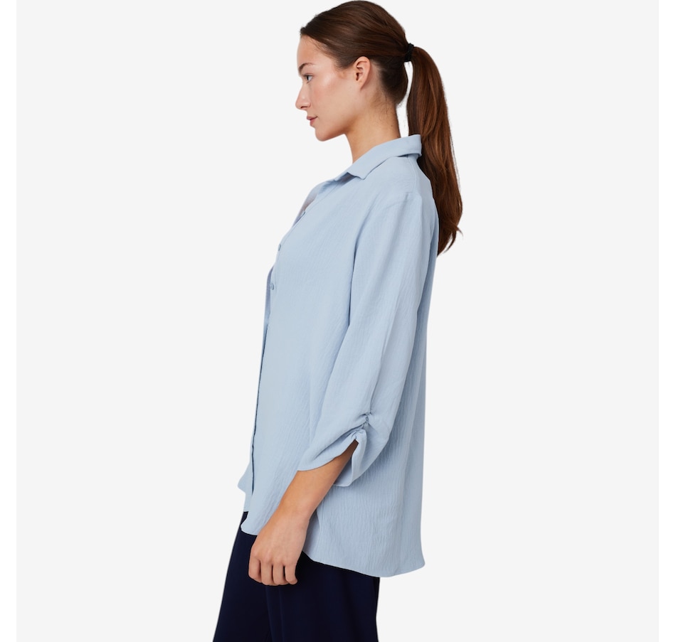 Image 102574_ALTMORE2.jpg, Product 102-574 / Price $39.88, Kim & Co. Crinkle Poplin 3/4 Ruched Sleeve Emma Shirt from Kim & Co. on TSC.ca's Fashion department