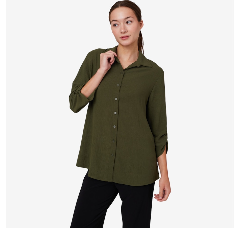 Image 102574_DEEOE.jpg, Product 102-574 / Price $39.88, Kim & Co. Crinkle Poplin 3/4 Ruched Sleeve Emma Shirt from Kim & Co. on TSC.ca's Fashion department