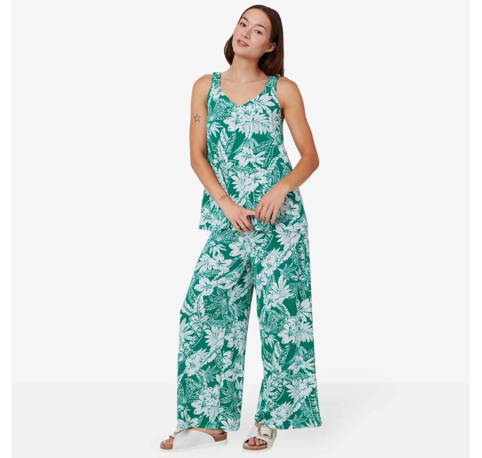 Image 102575_ALTMORE1.jpg, Product 102-575 / Price $14.33, Kim & Co. Printed Brazil Knit Elastic Strap Flared Top from Kim & Co. on TSC.ca's Fashion department