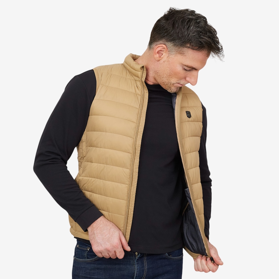 Image 102643_ALTMORE6.jpg, Product 102-643 / Price $34.88, Point Zero Men's Ultralight Promo Vest from Point Zero on TSC.ca's Fashion department
