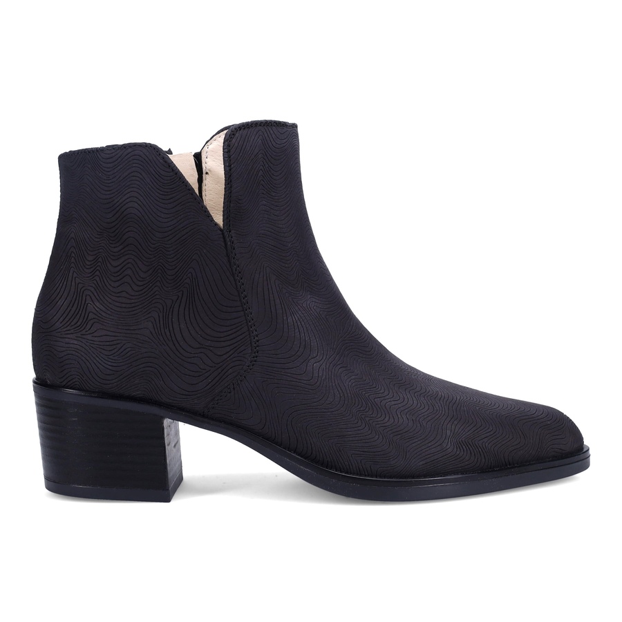 Image 102699_ALTMORE2.jpg, Product 102-699 / Price $249.88, Ron White Weslynn Ankle Boot from Ron White on TSC.ca's Shoes department