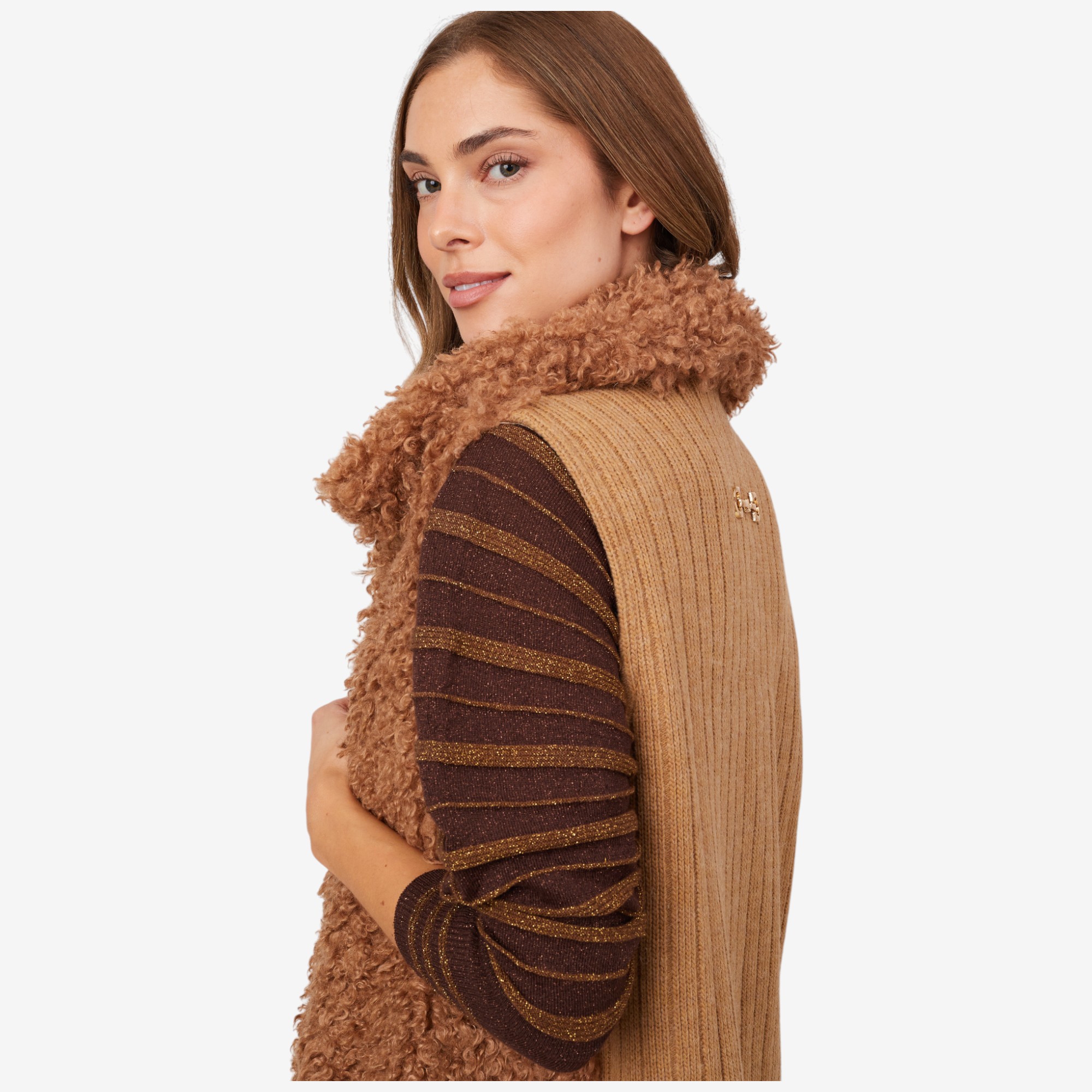 Aggel Faux Alpaca Fur Vest - TSC.ca