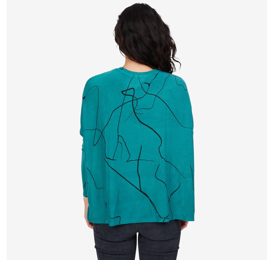 Image 102895_ALTMORE1.jpg, Product 102-895 / Price $19.33, M Made In Italy Long Sleeve Oversized Top with Drop Shoulder from M Made in Italy on TSC.ca's Fashion department