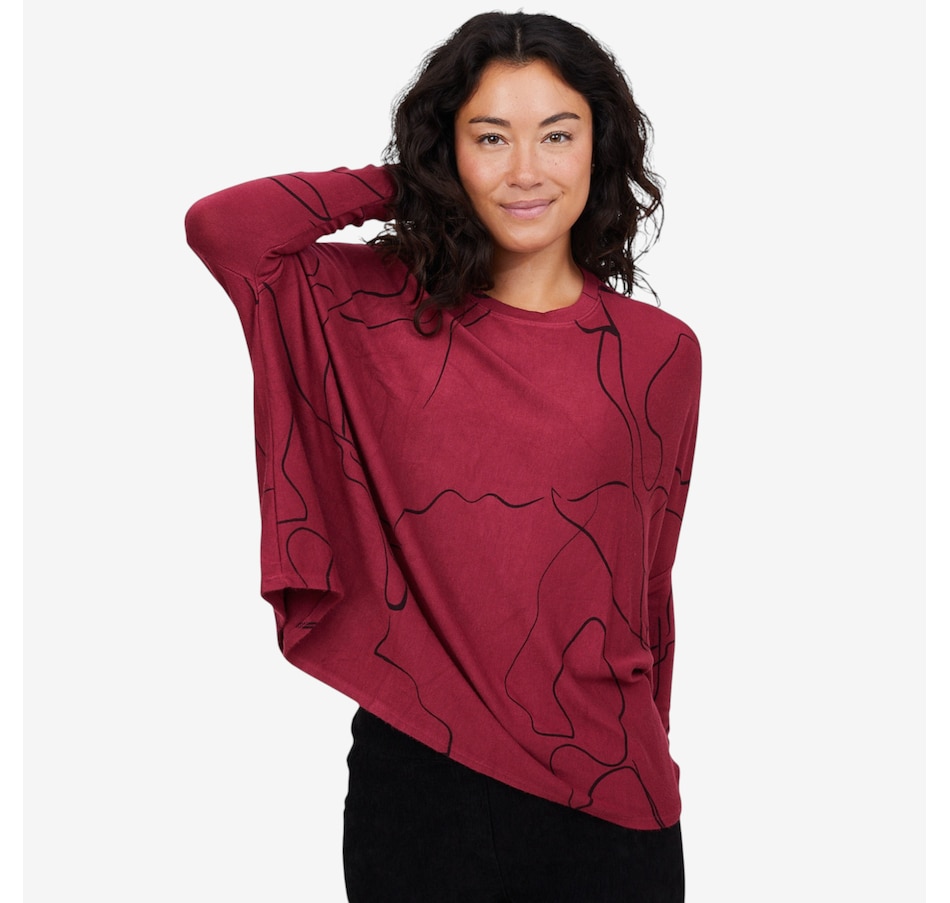 Image 102895_ALTMORE3.jpg, Product 102-895 / Price $19.33, M Made In Italy Long Sleeve Oversized Top with Drop Shoulder from M Made in Italy on TSC.ca's Fashion department