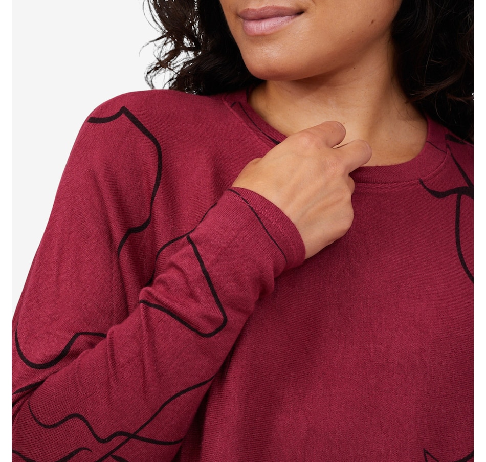 Image 102895_ALTMORE4.jpg, Product 102-895 / Price $19.33, M Made In Italy Long Sleeve Oversized Top with Drop Shoulder from M Made in Italy on TSC.ca's Fashion department