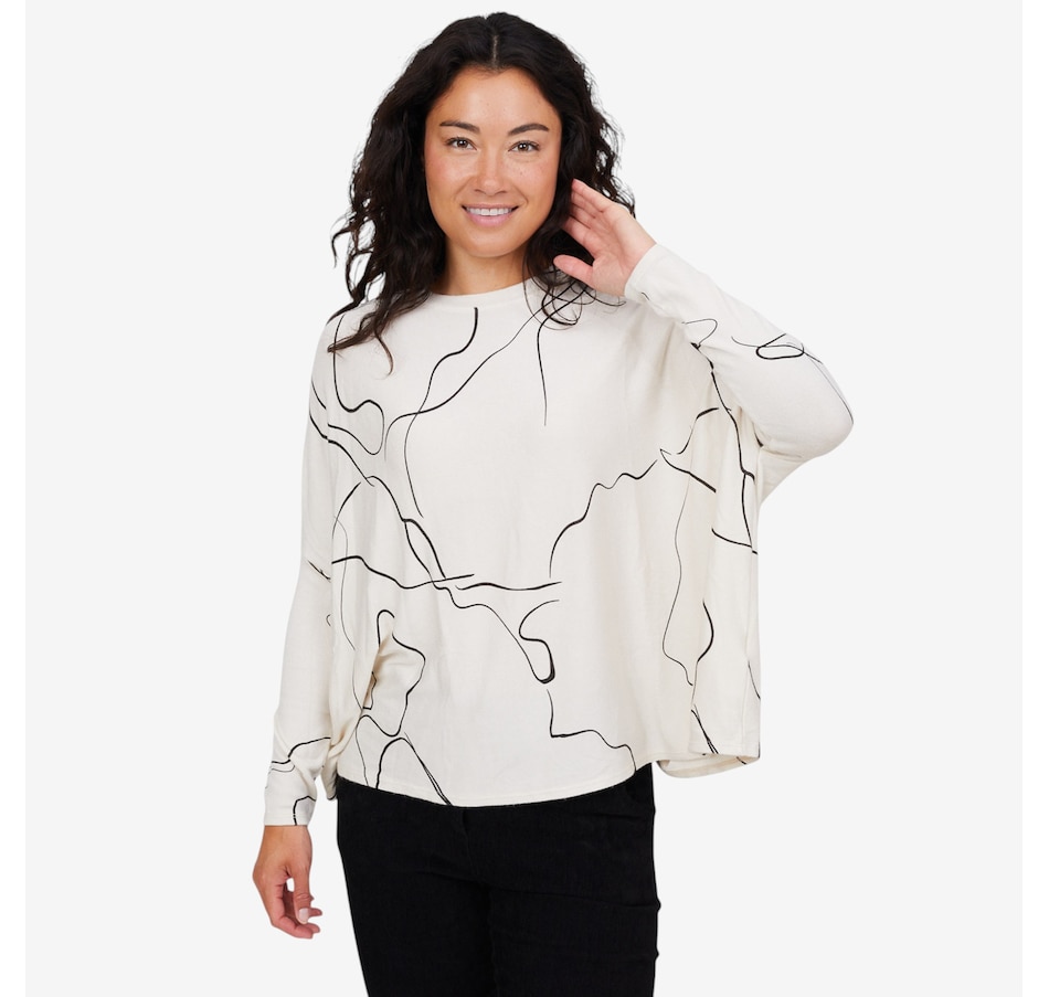 Image 102895_ALTMORE5.jpg, Product 102-895 / Price $19.33, M Made In Italy Long Sleeve Oversized Top with Drop Shoulder from M Made in Italy on TSC.ca's Fashion department